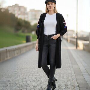 Black Long Cardigan Thick Cable Knitted With Pockets Embroidered